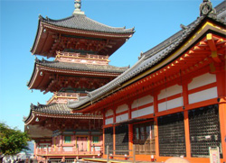 Kyoto's beautiful pagodas